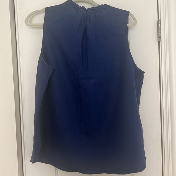 Womens Tommy Bahama Linen sleeveless navy blouse - XL- non smoking/no pets - Picture 2 of 5